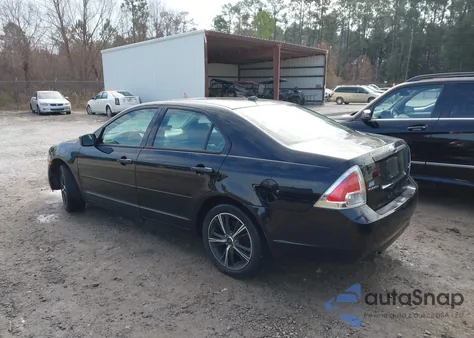 2008 Ford Fusion Se z USA, uszkodzony, nr VIN 3FAHP07118R262317